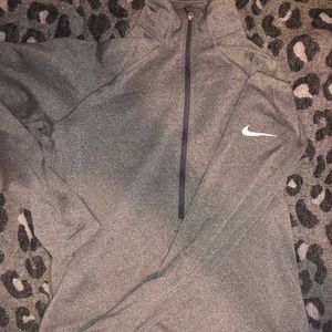 Nike pullover